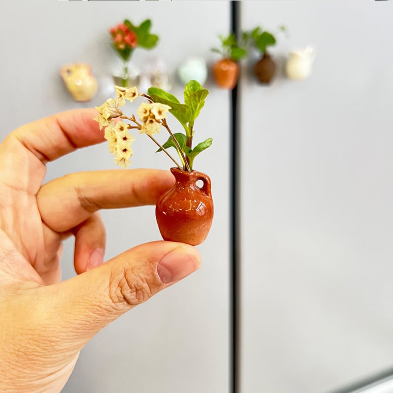 🎁HOT SALE- 49% OFF🔥 Mini Ceramics Vase Fridge Magnet